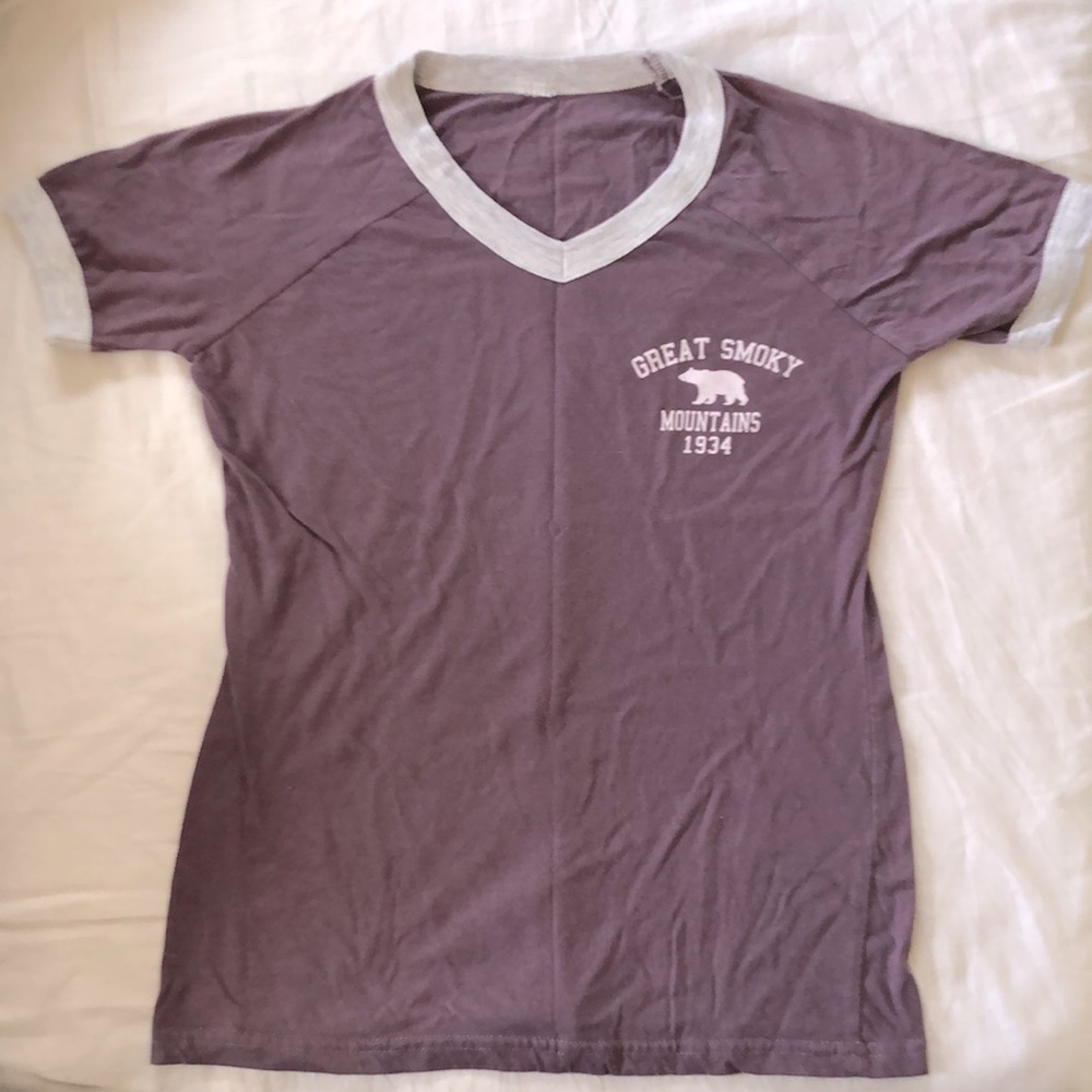 ⚡️MAKE AN OFFER ⚡️Great Smokey Mountains Retro Style Ringer T - S